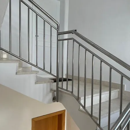 Greta's Self-check In Appartement